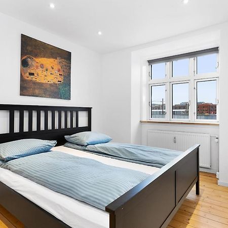 Aday - Apartment Suite Aalborg Center المظهر الخارجي الصورة